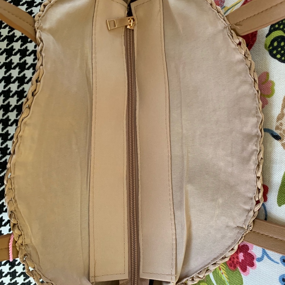 W/L 🌞 1 Left, Boho Rattan Straw Round Tote - Picture 6 of 7